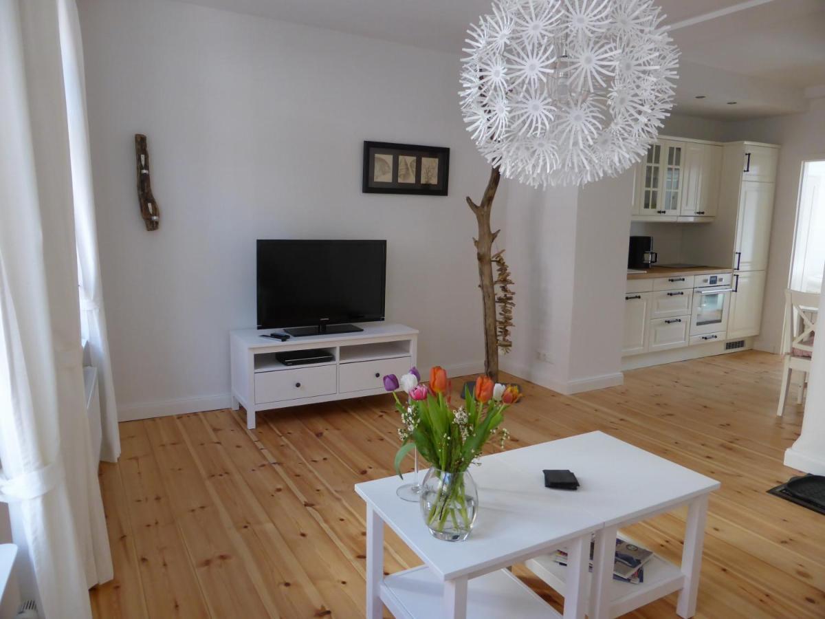 Kleine Hohe 18 Apartment Wismar Exterior photo